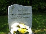 image of grave number 334687
